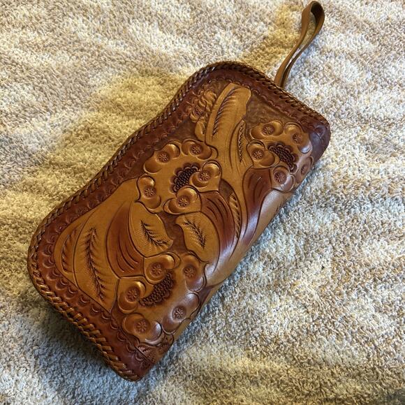Vintage Hand Tooled Leather Boho Wristlet Clutch Brown 70’s Western Hippie - Picture 3 of 6
